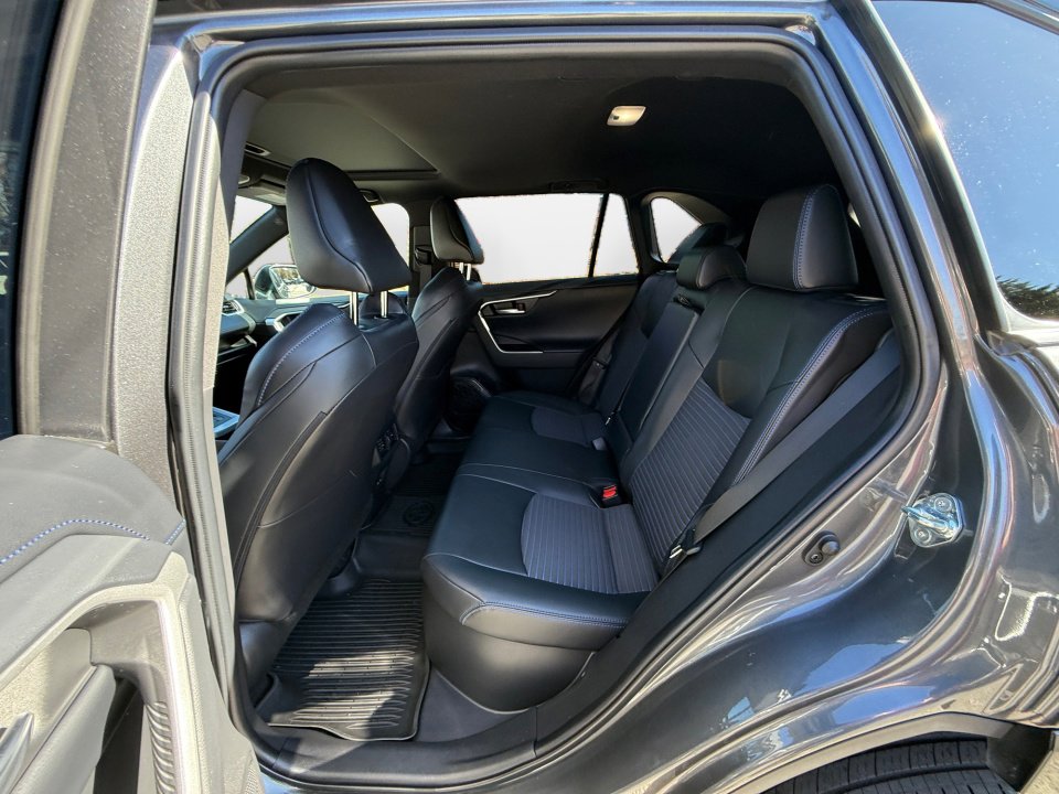 Used 2023 Toyota RAV4 XSE image 15