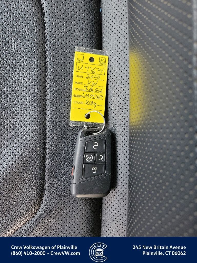 Certified 2020 Volkswagen Jetta GLI Autobahn FWD image 36