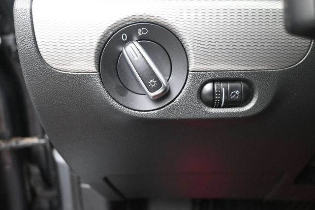 Used 2018 Volkswagen Jetta SE FWD image 16