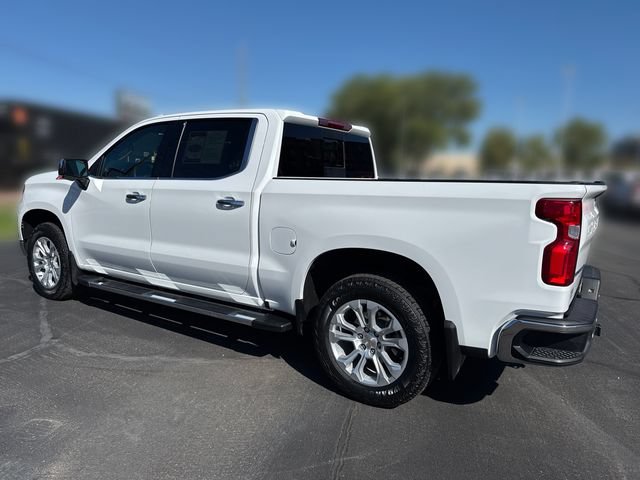 Used 2025 Chevrolet Silverado 1500 LTZ AWD/4WD image 3