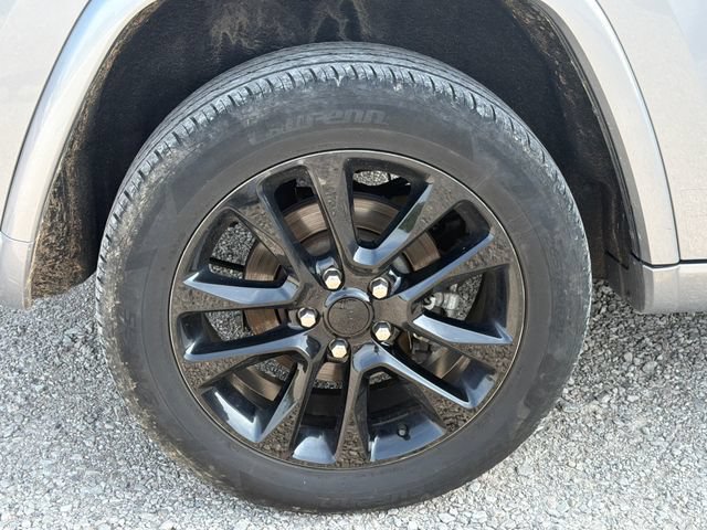 Used 2021 Jeep Grand Cherokee Laredo X AWD/4WD image 41