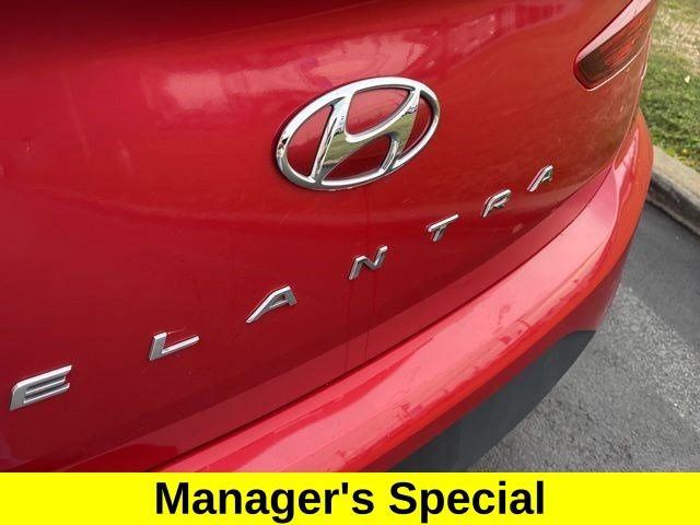 Used 2019 Hyundai Elantra SE image 45