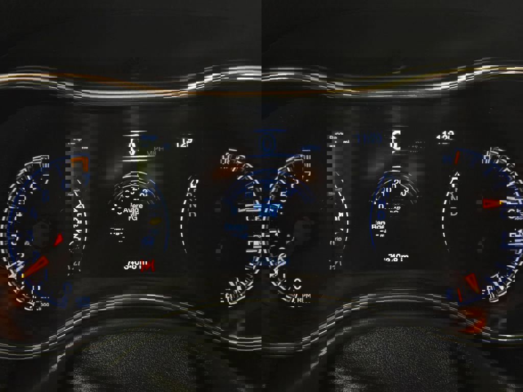 Used 2022 Jeep Grand Cherokee Laredo X image 17