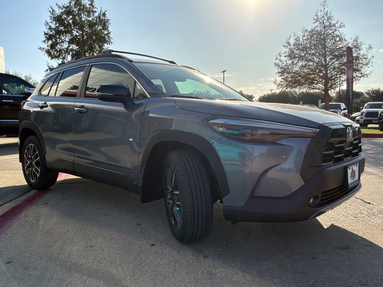 New 2026 Toyota Corolla Cross XLE w/ Convenience Package FWD image 4