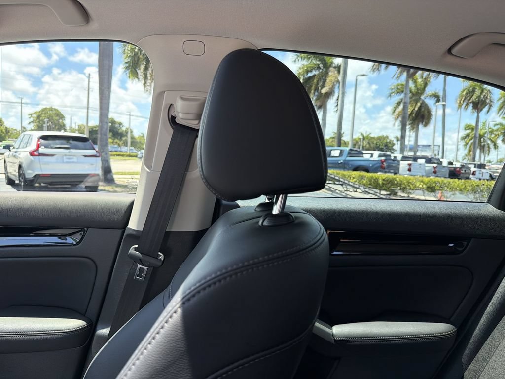 Certified 2024 Honda Civic Touring image 12