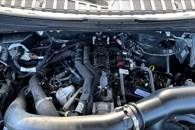 Used 2025 Ford Expedition Max Platinum AWD/4WD image 32