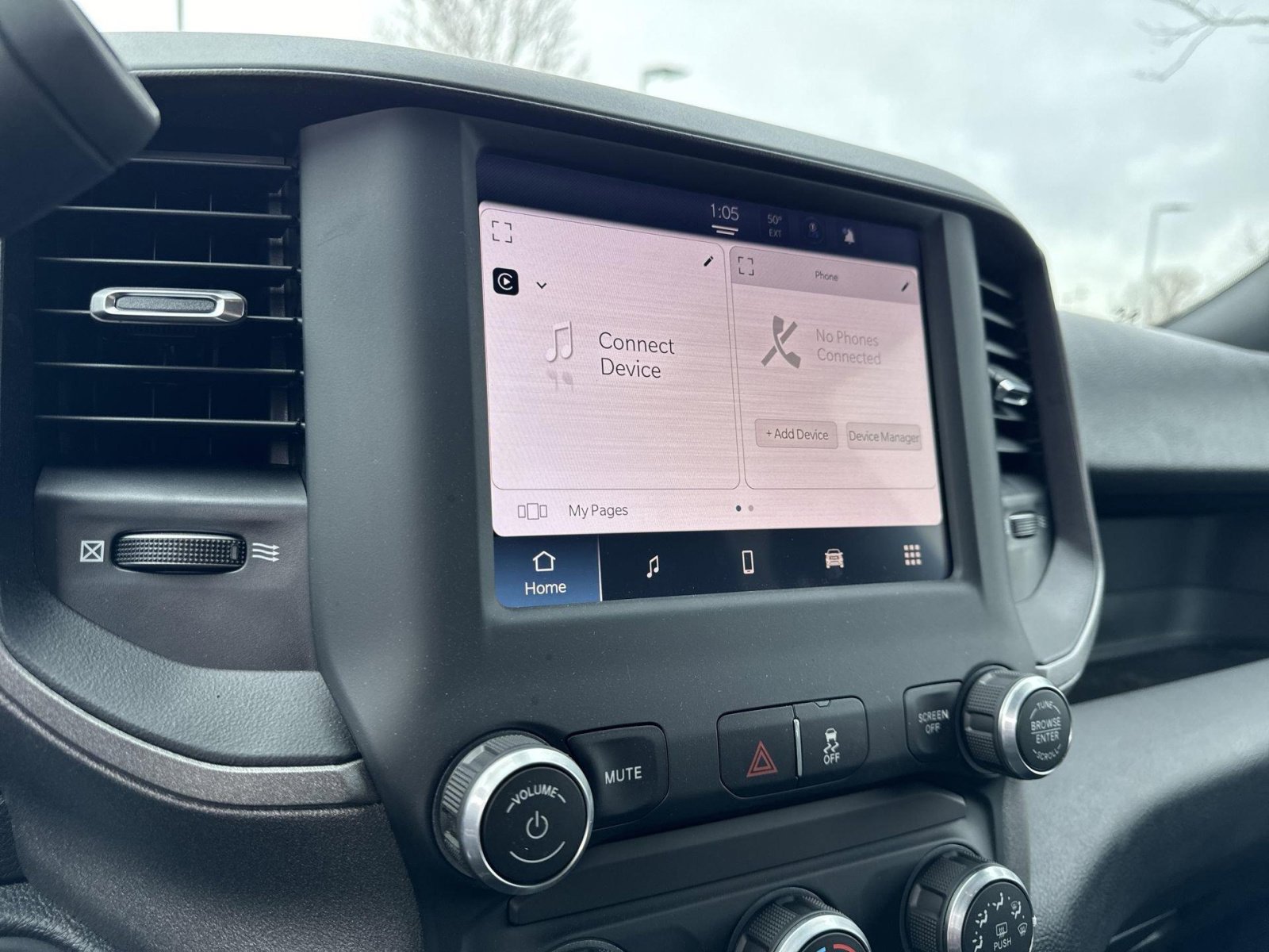 New 2023 RAM 2500 Tradesman image 24