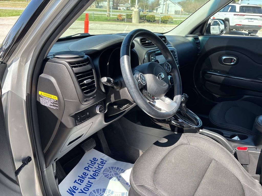 Used 2017 Kia Soul + w/ Audio Package image 54