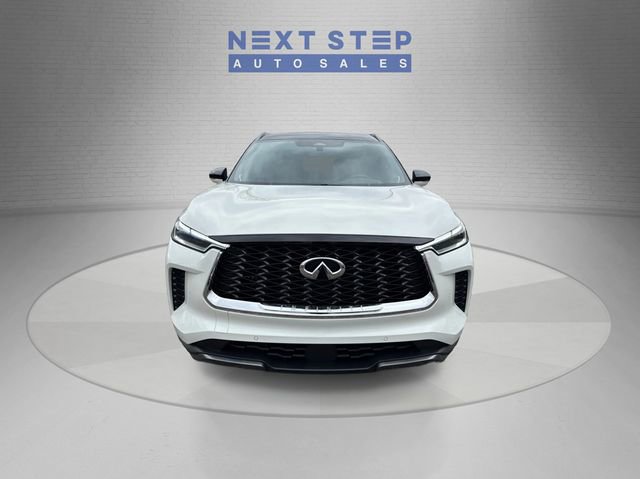 Used 2023 INFINITI QX60 Autograph w/ Cargo Package AWD/4WD image 2