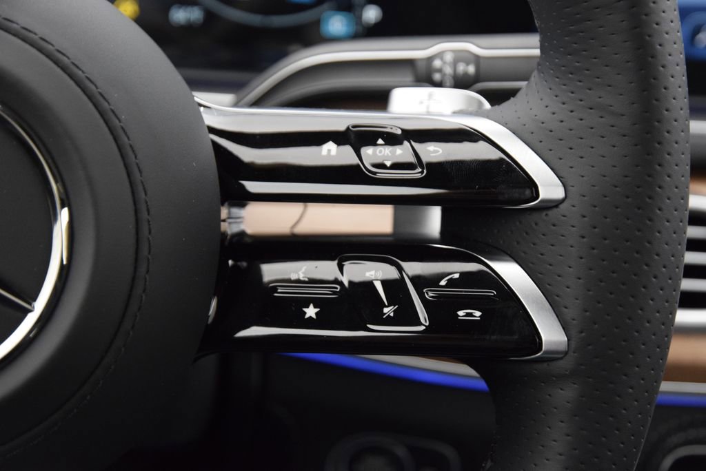 New 2025 Mercedes-Benz GLS 580 4MATIC image 26