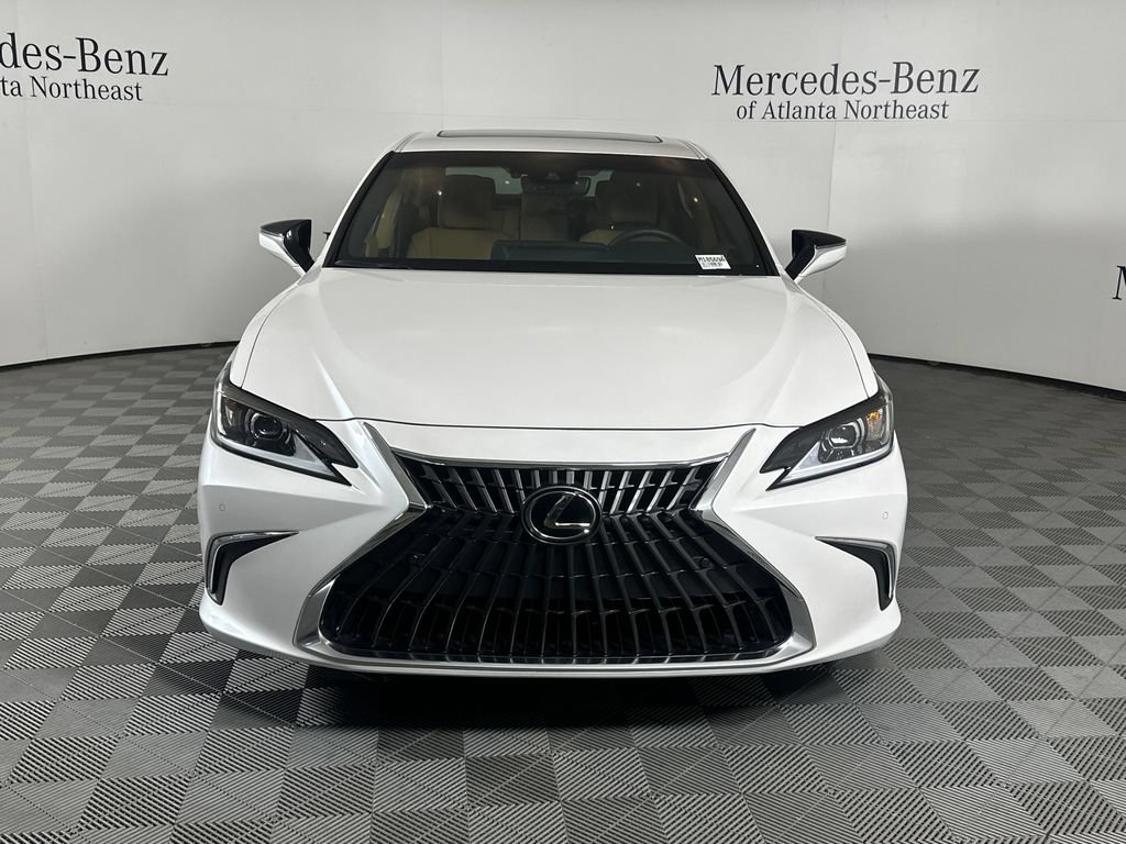 Used 2024 Lexus ES 300h w/ Premium Package FWD image 2