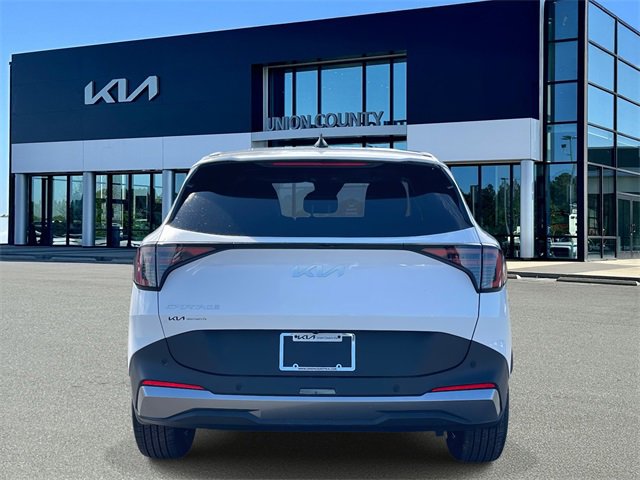 New 2026 Kia Sportage EX image 5