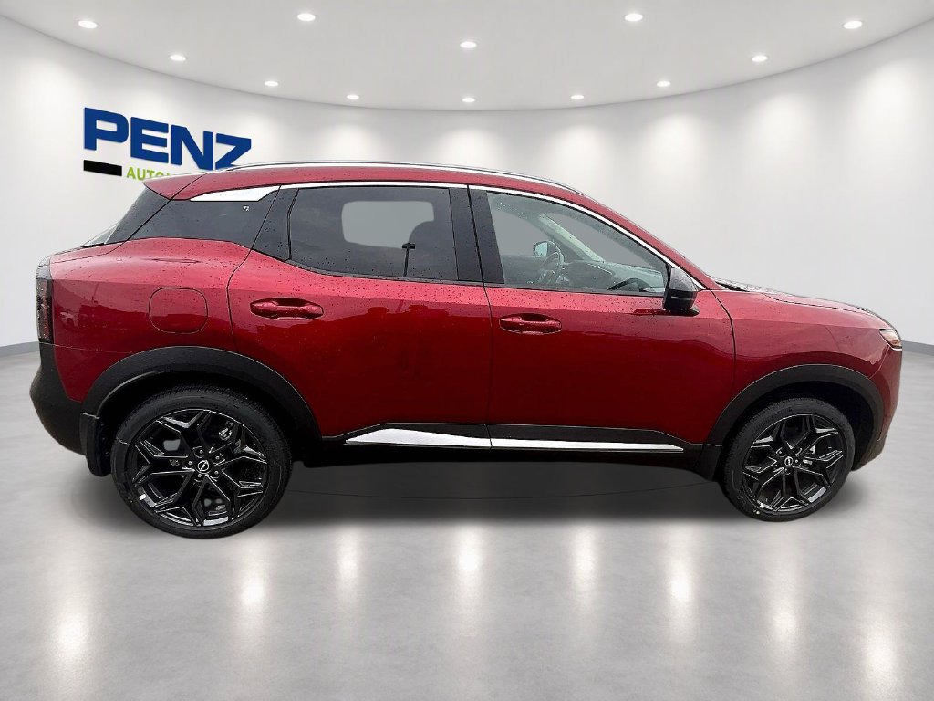 Used 2026 Nissan Kicks SR w/ SR Premium Package AWD/4WD image 11