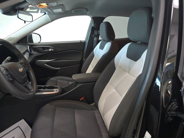 Certified 2024 Chevrolet Trax LS w/ Driver Confidence Package image 23