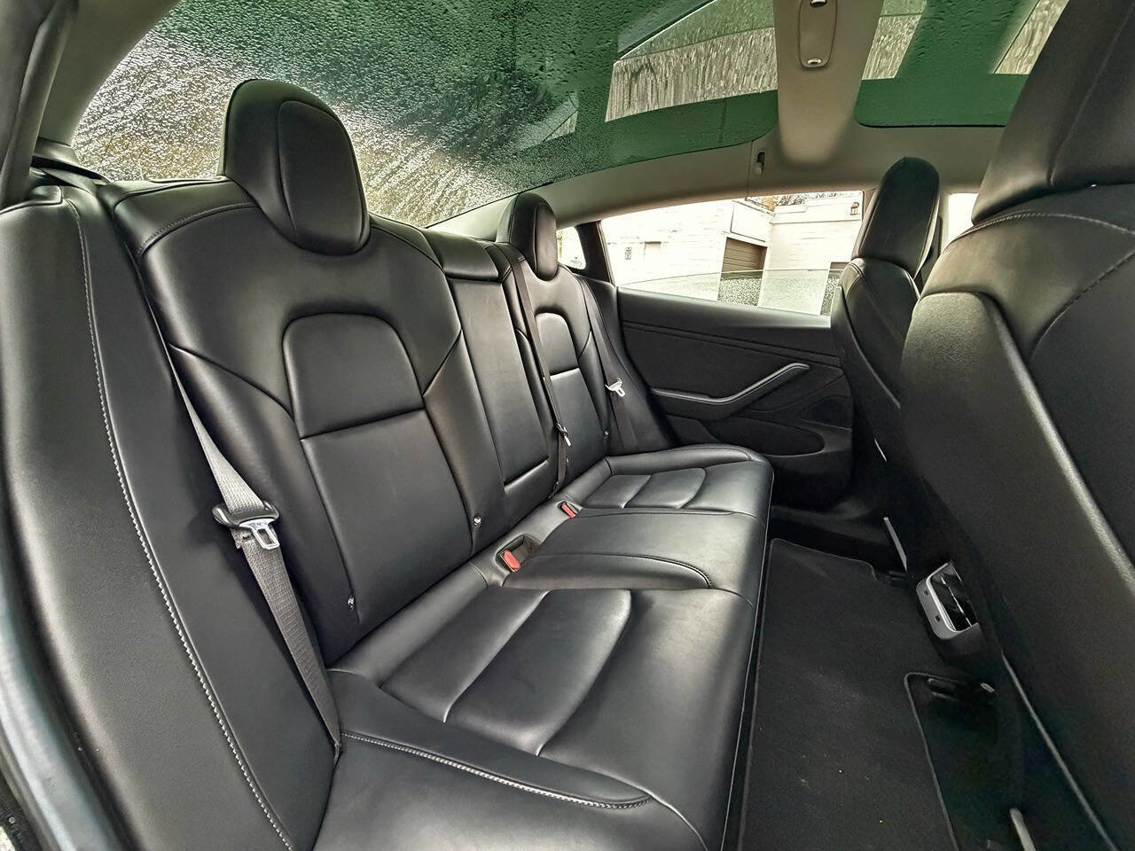 Used 2018 Tesla Model 3 Mid Range image 17