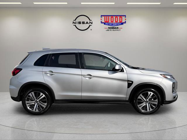 Used 2025 Mitsubishi Outlander Sport ES image 2