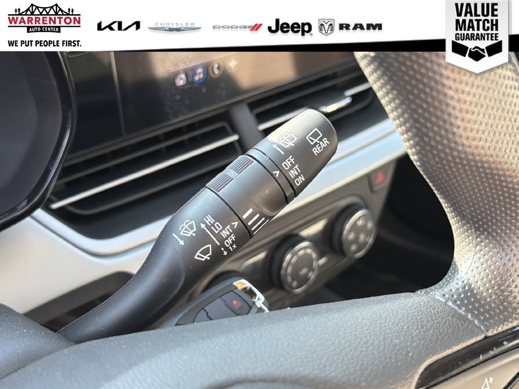 Used 2024 Chevrolet Trax LS FWD image 21