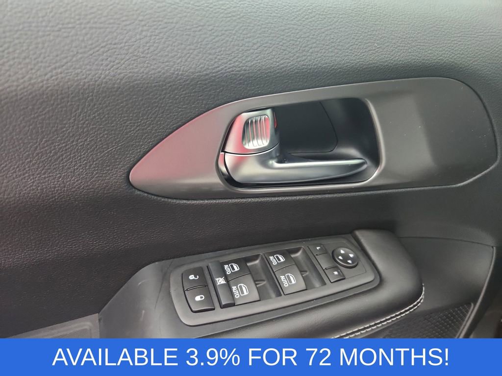 New 2026 Chrysler Voyager LX image 21