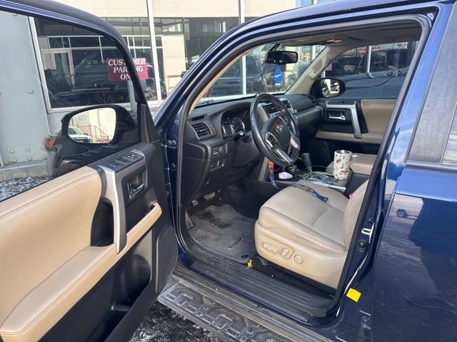 Used 2016 Toyota 4Runner SR5 Premium image 19