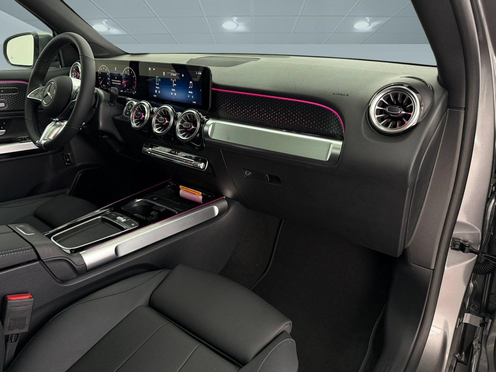 New 2026 Mercedes-Benz GLB 250 4MATIC image 25