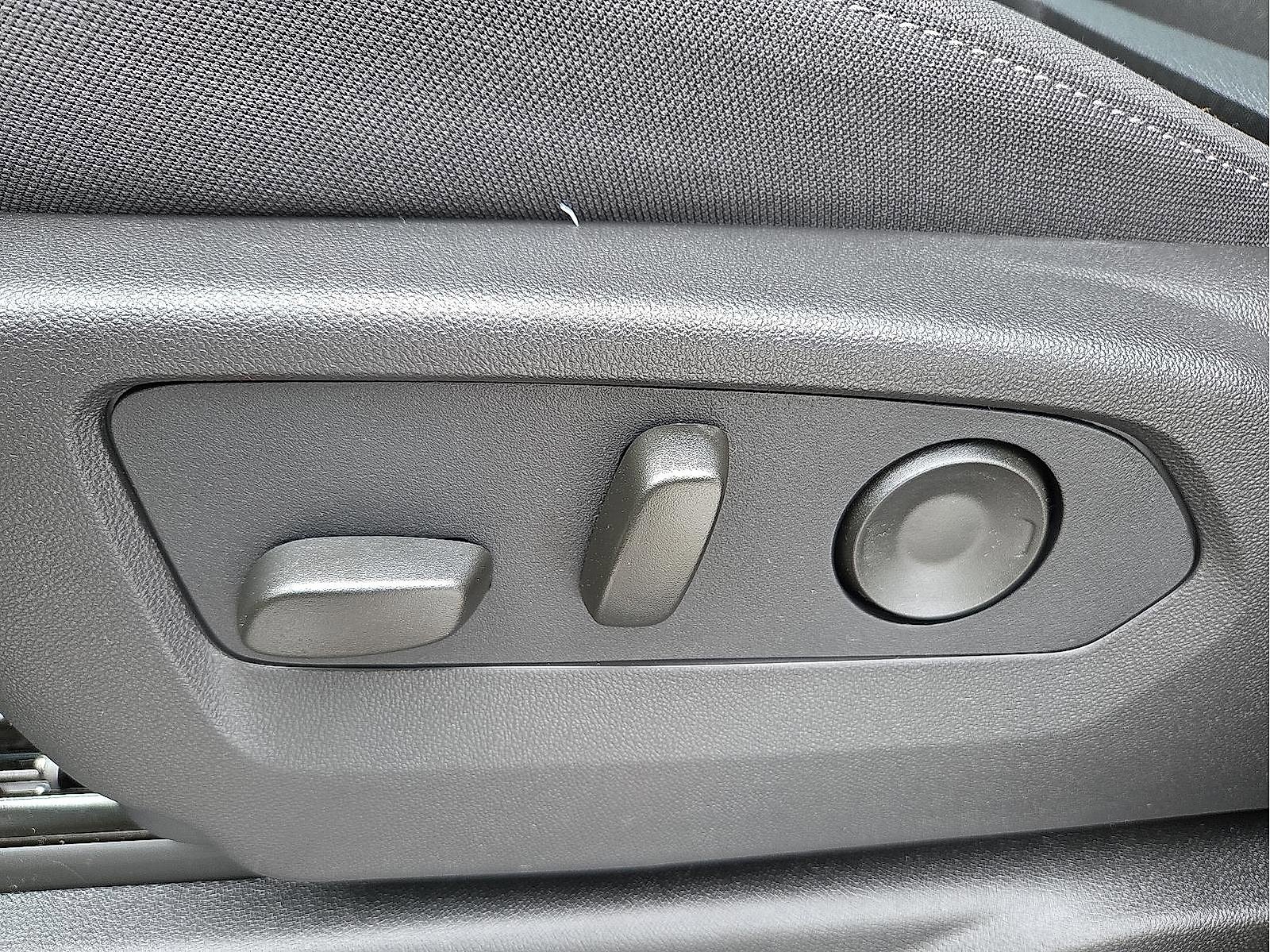 New 2026 Chevrolet Tahoe LS image 16