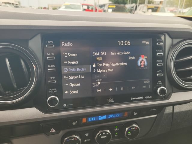 Used 2020 Toyota Tacoma TRD Off-Road w/ TRD Premium Off Road Package RWD image 24