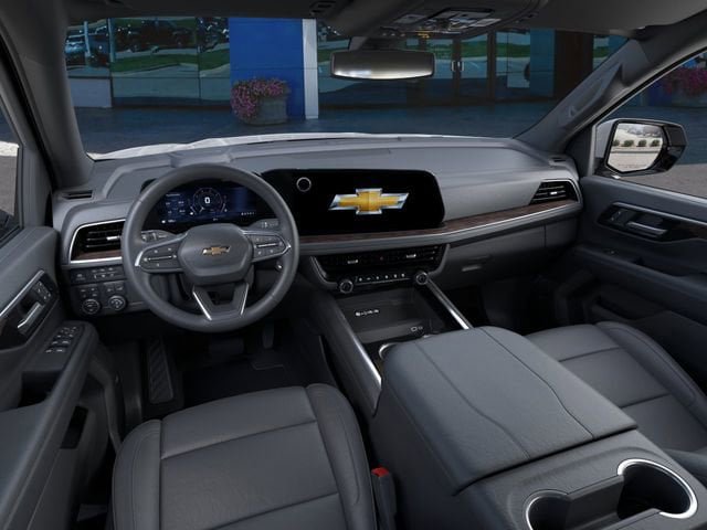 New 2026 Chevrolet Suburban LT AWD/4WD image 15