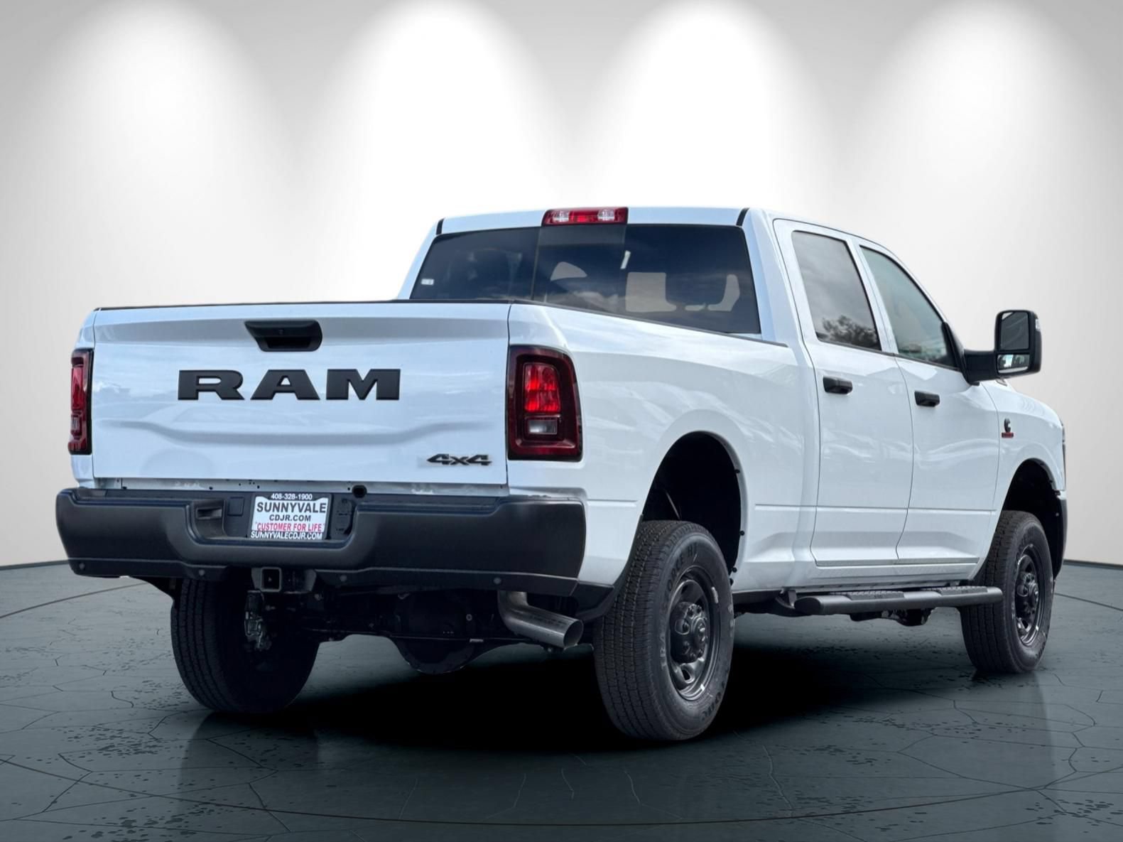 New 2026 RAM 2500 Tradesman AWD/4WD image 4