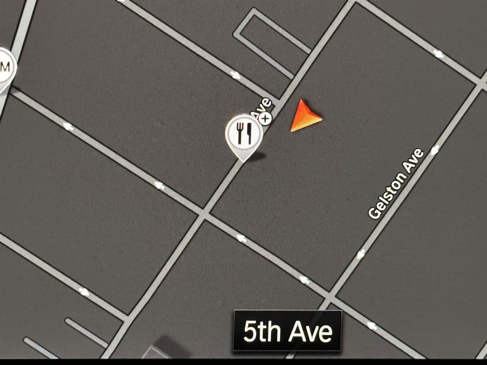 Used 2022 BMW X5 xDrive40i w/ Climate Comfort Package image 26