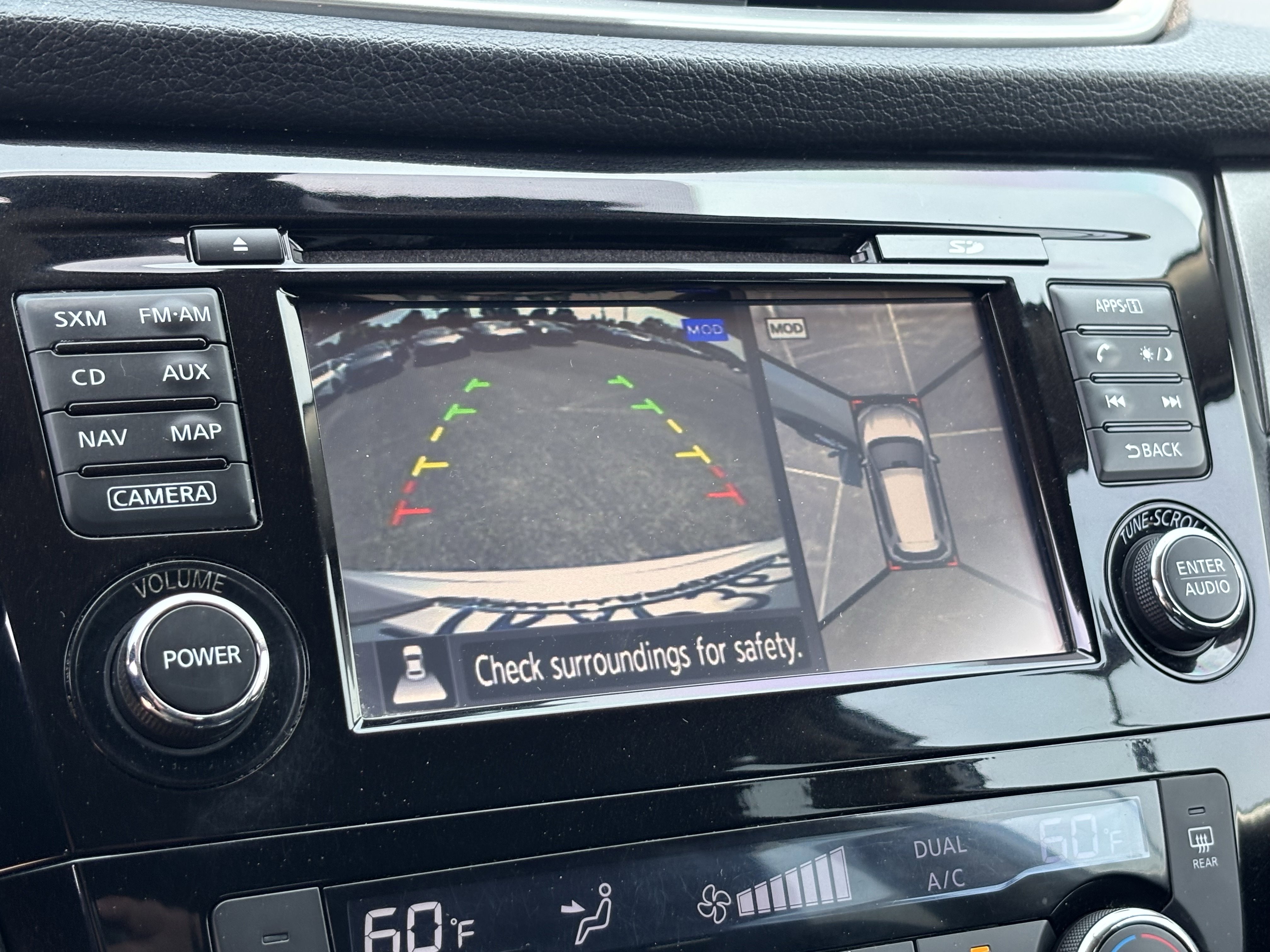 Used 2015 Nissan Rogue SV w/ SV Premium Package image 21