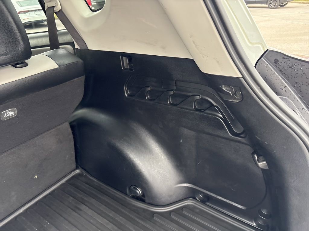 Used 2018 Toyota RAV4 Limited w/ All Weather Liner Package image 9