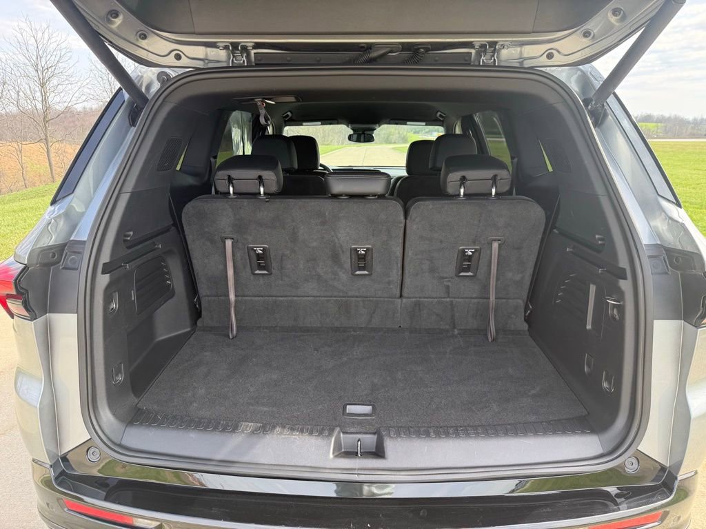 Used 2025 Buick Enclave Sport Touring image 6