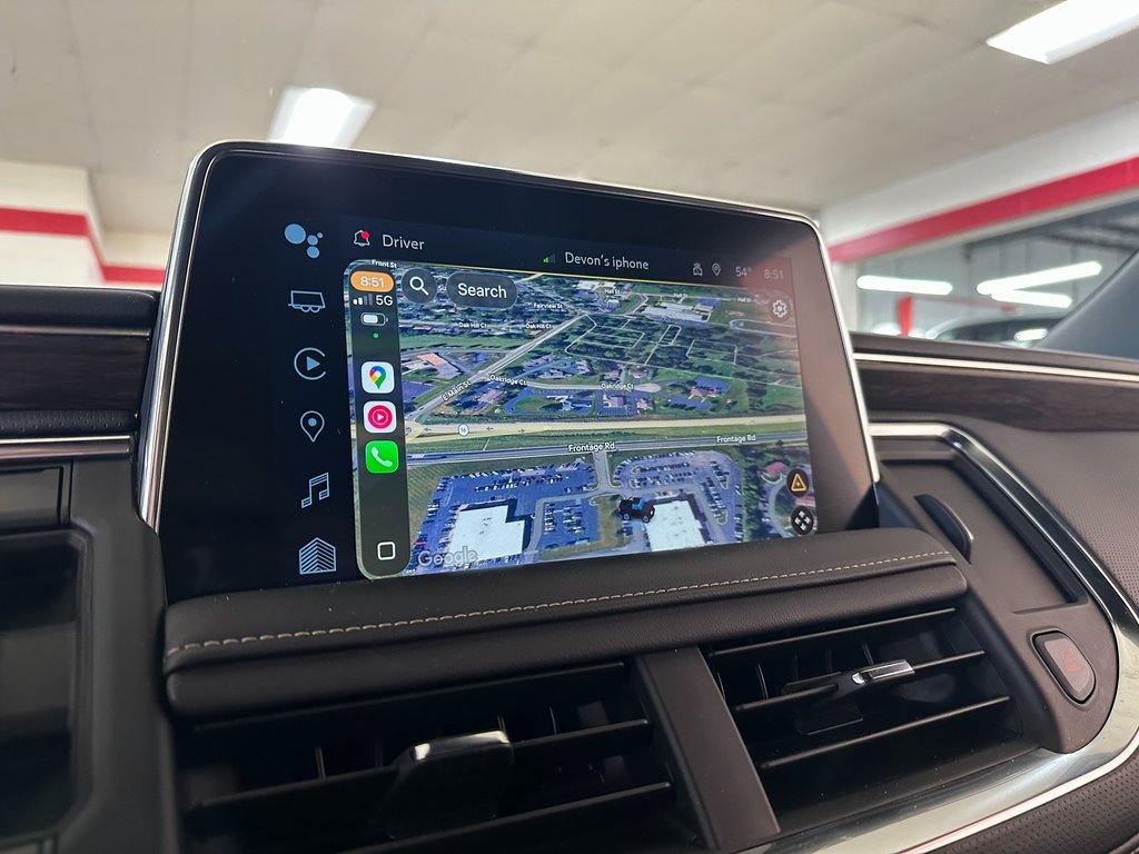 Used 2024 Chevrolet Suburban Premier image 27