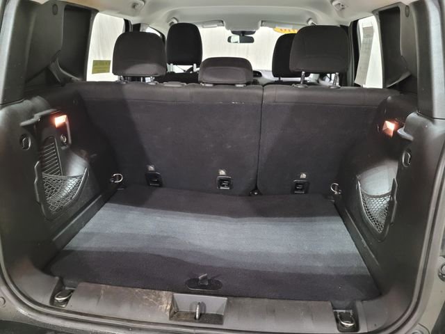 Used 2016 Jeep Renegade Sport w/ Sound Group image 34