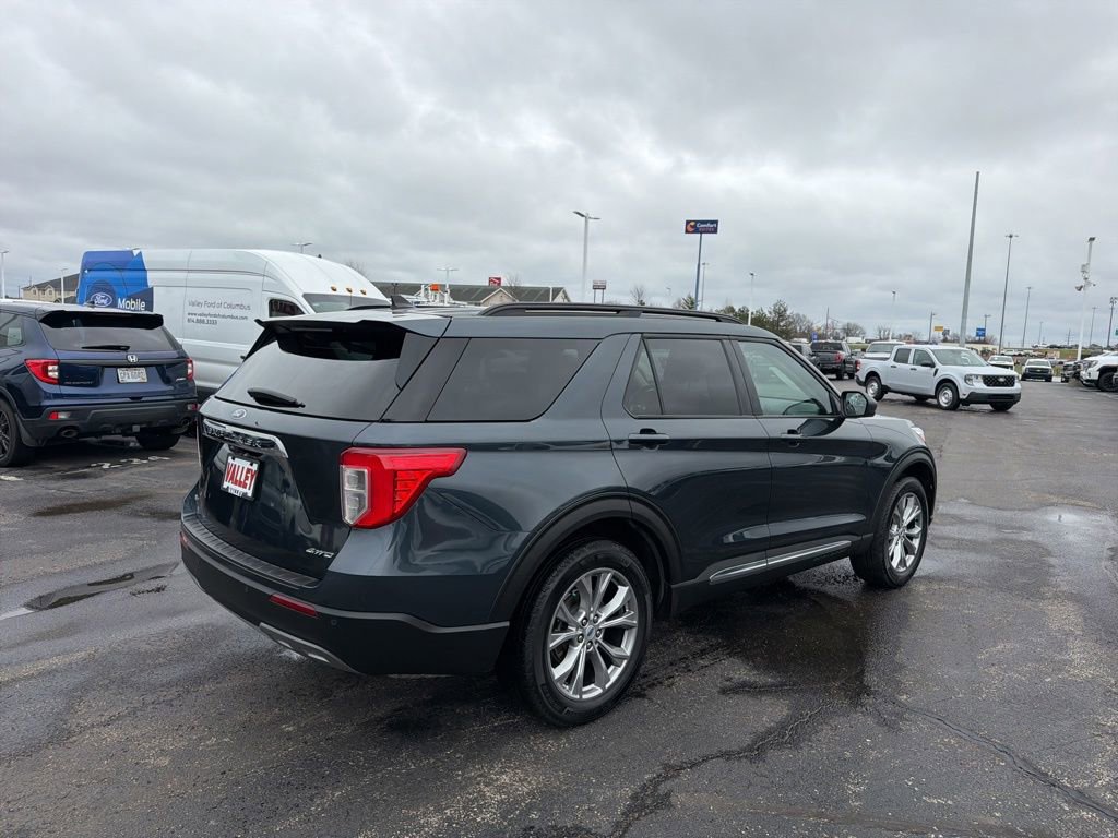 Used 2023 Ford Explorer XLT w/ Equipment Group 202A image 15