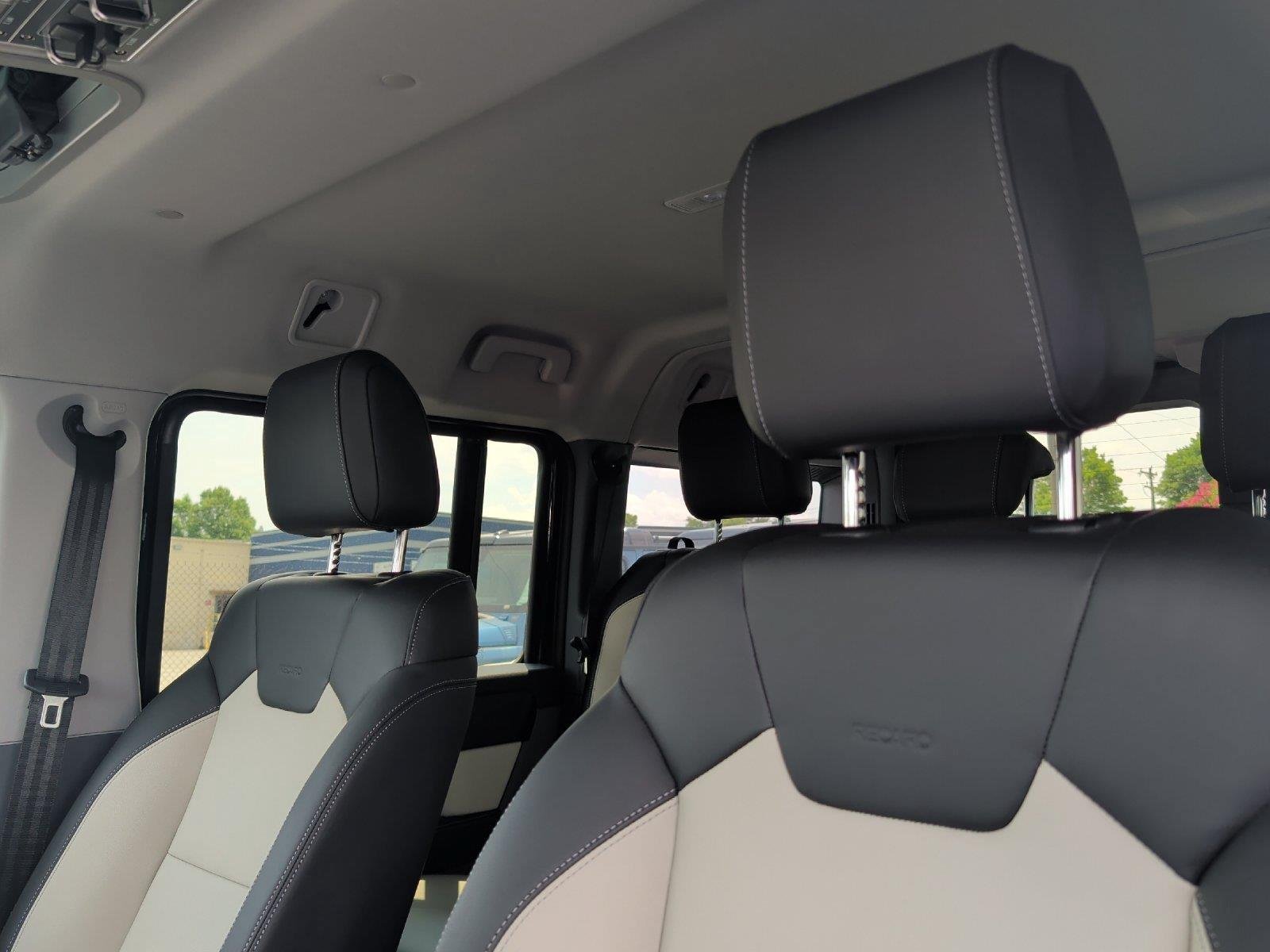New 2025 INEOS Grenadier Station Wagon AWD/4WD image 32