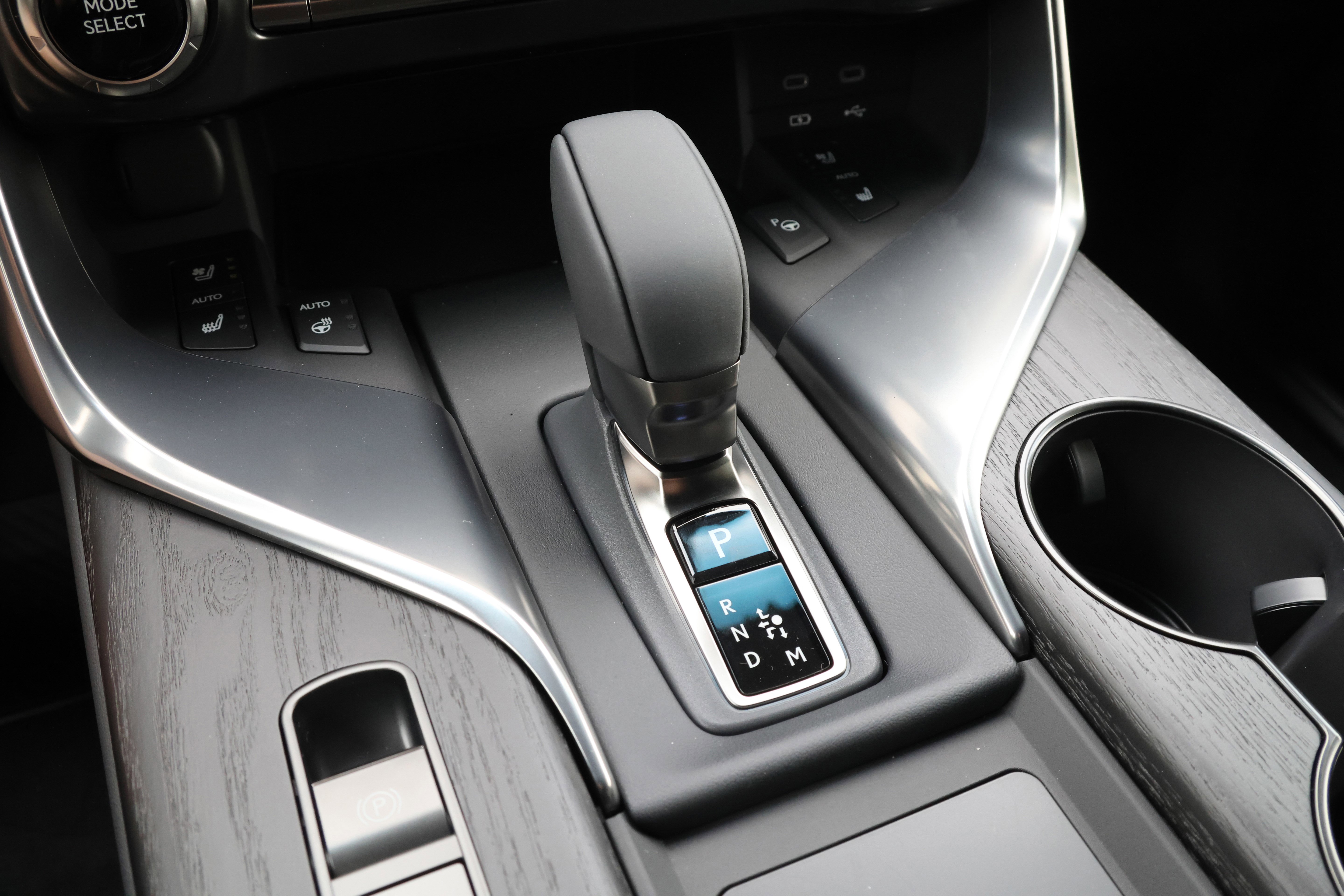 New 2025 Lexus LX 700h Overtrail image 29