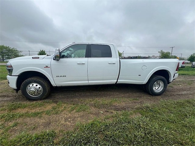 New 2025 RAM 3500 Longhorn image 6