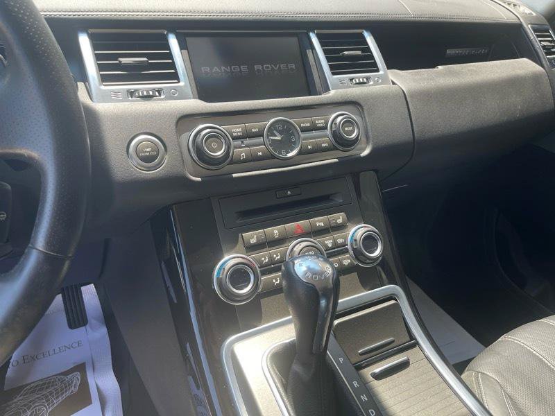 Used 2011 Land Rover Range Rover Sport Supercharged AWD/4WD image 29