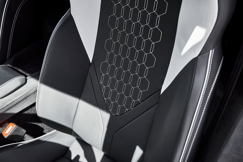 Used 2026 Lamborghini Revuelto AWD/4WD image 48