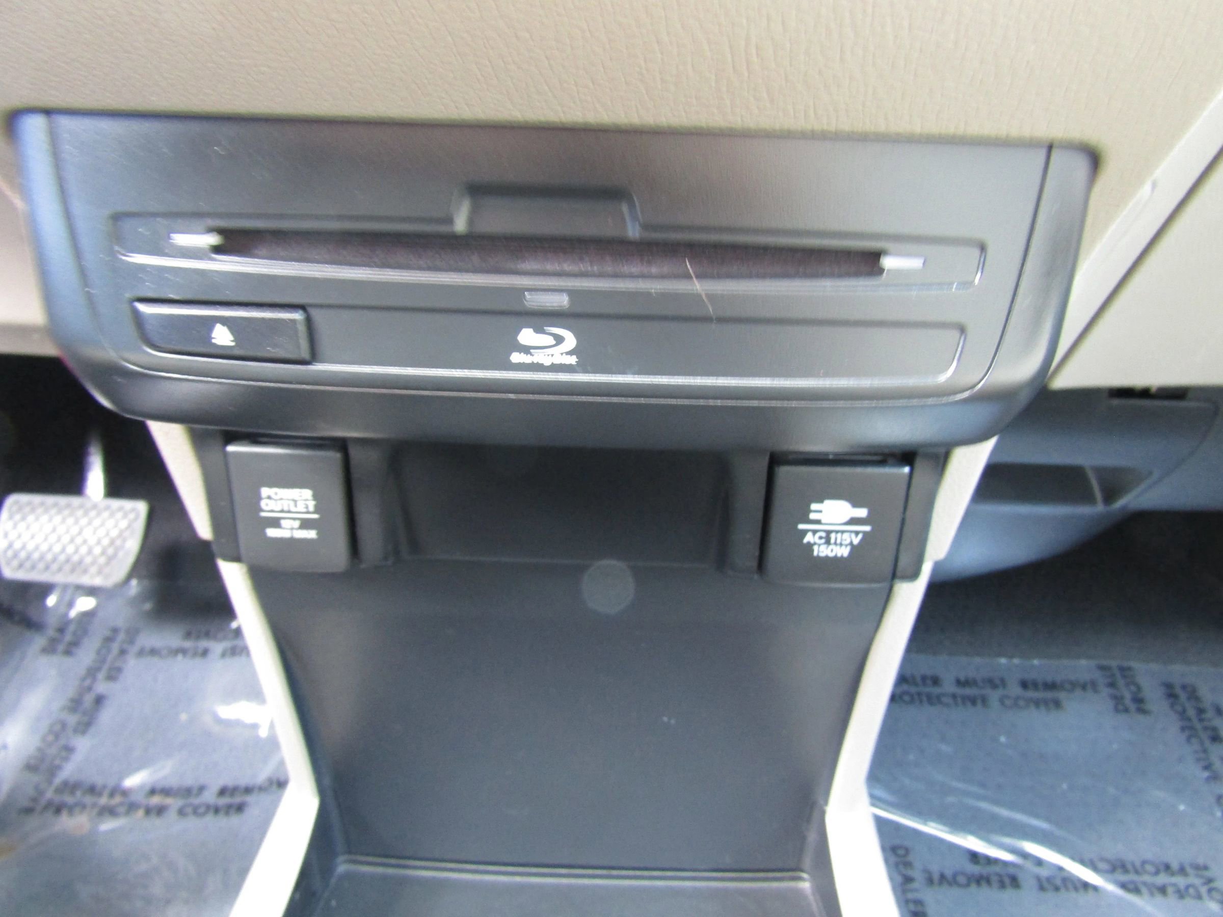 Used 2018 Honda Odyssey Touring image 37