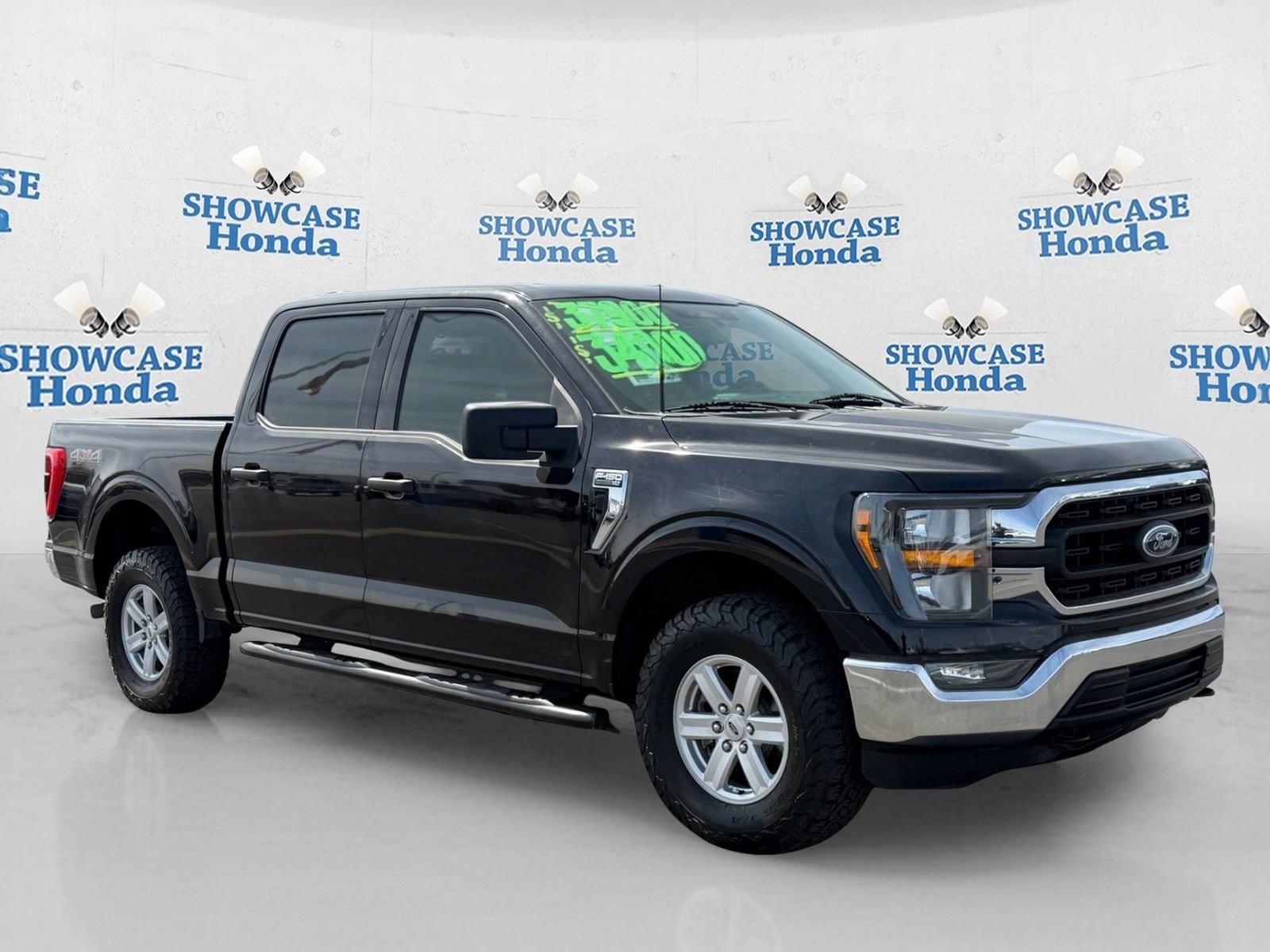 Used 2023 Ford F150 XLT w/ Equipment Group 301A Mid AWD/4WD image 9