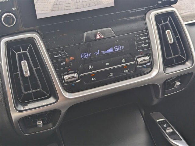 Used 2023 Kia Sorento EX image 24