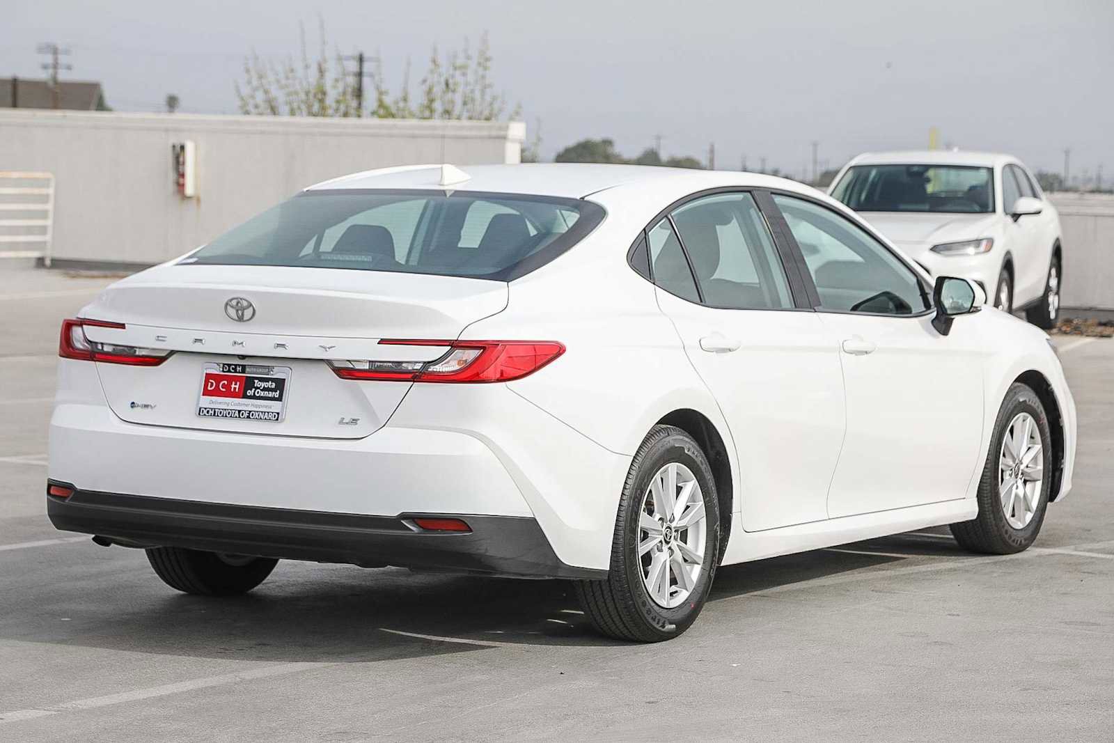 Certified 2025 Toyota Camry LE image 6