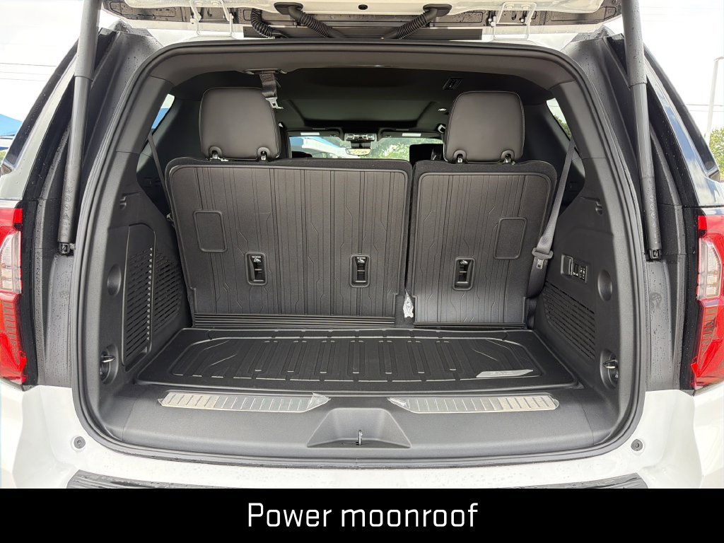 New 2026 GMC Yukon AT4 Ultimate w/ LPO, Floor Liner Package AWD/4WD image 11