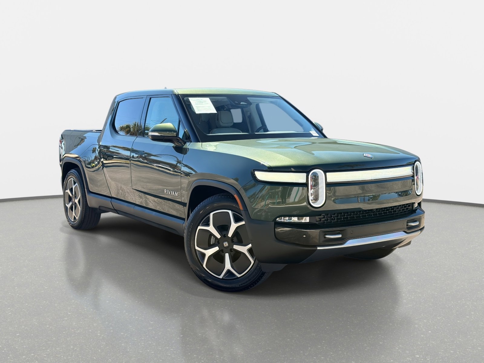 Used 2024 Rivian R1T Adventure video 1