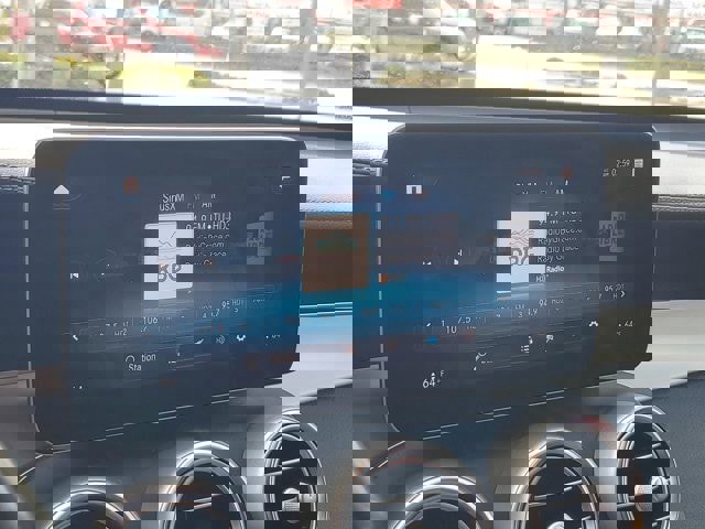 Used 2022 Mercedes-Benz GLC 300 4MATIC Coupe image 25