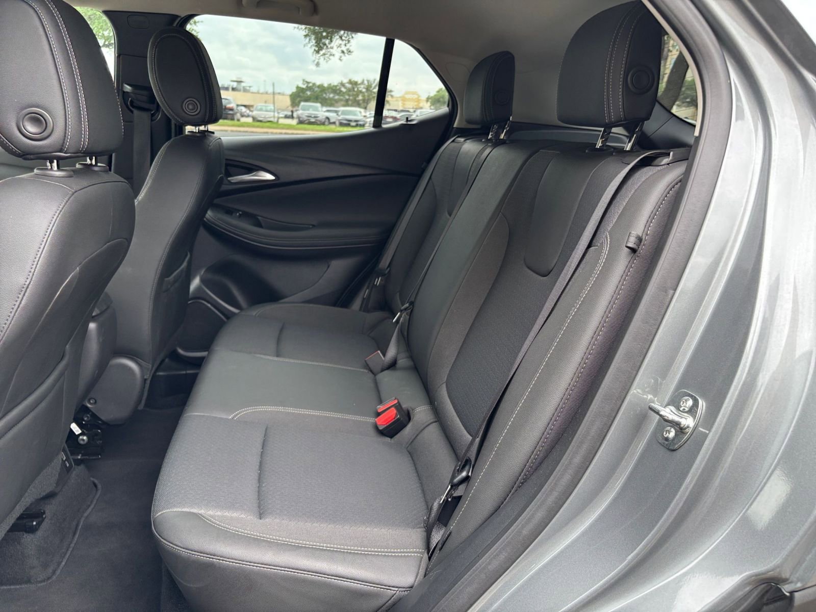 Used 2025 Buick Encore GX Preferred FWD image 21