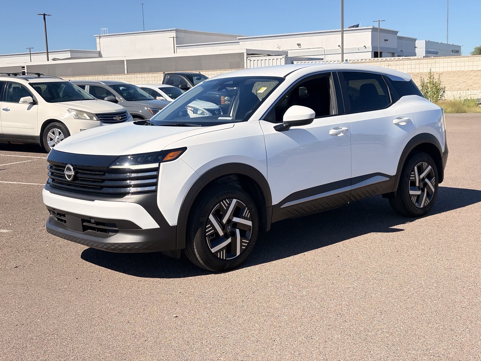 Used 2025 Nissan Kicks SV FWD image 19