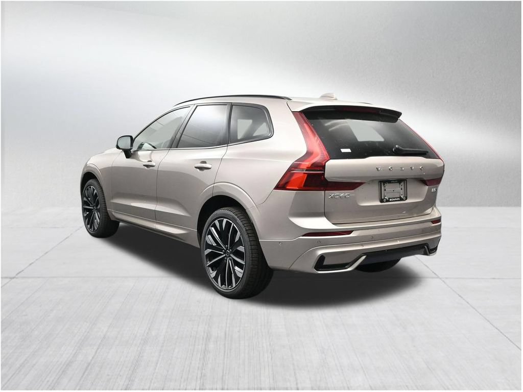 New 2026 Volvo XC60 B5 Ultra AWD/4WD image 3